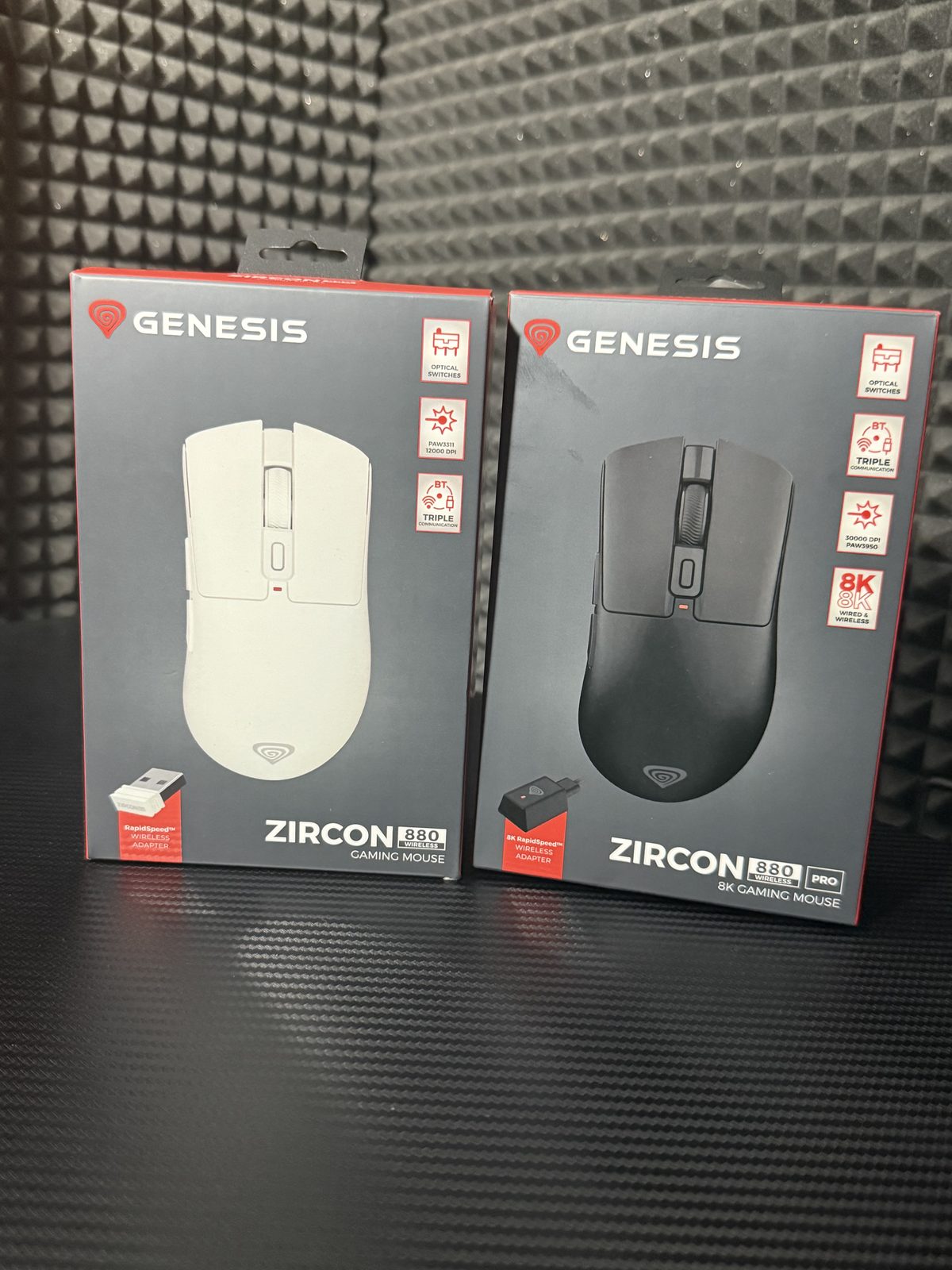 Pudelka Genesis Zircon 880 biale i Zircon 880 PRO czarne
