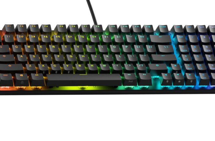 Glorious GMMK Eternal: klawiatura 96% z hot-swapem i trzema warstwami wyciszenia za 99,99 euro
